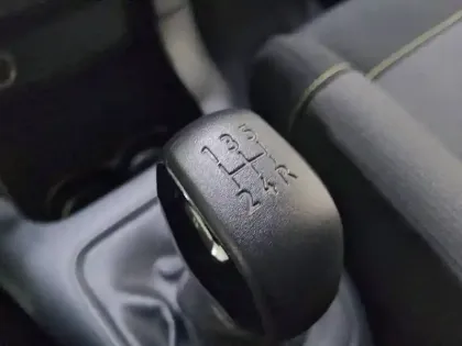 Photo 16 Citroën C3  PureTech 83 S&S BVM5