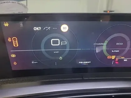 Photo 9 Peugeot 3008  Hybrid 145 e-DCS6