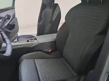 Photo 10 Peugeot 3008  Hybrid 145 e-DCS6