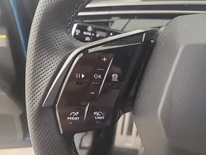 Photo 19 Peugeot 3008  Hybrid 145 e-DCS6