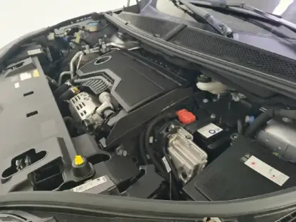 Photo 14 Peugeot 3008  Hybrid 136 e-DCS6