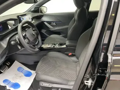 Photo 14 Peugeot 208  Hybrid 100 e-DCS6