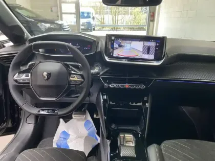 Photo 24 Peugeot 208  Hybrid 100 e-DCS6
