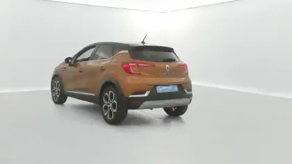 Photo 11 Renault Captur  E-Tech 145 - 21