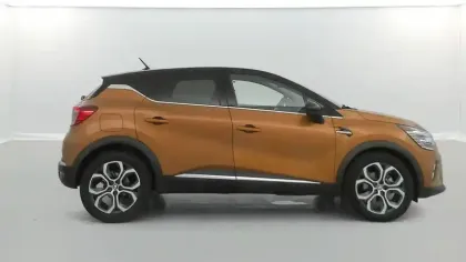 Photo 14 Renault Captur  E-Tech 145 - 21