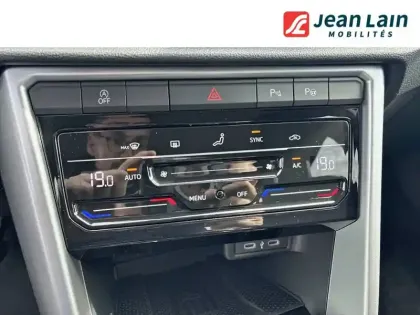 Photo 13 Volkswagen T-roc  2.0 TDI 116 Start/Stop BVM6