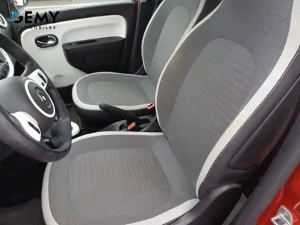 Photo 8 Renault Twingo  III Achat Intégral - 21