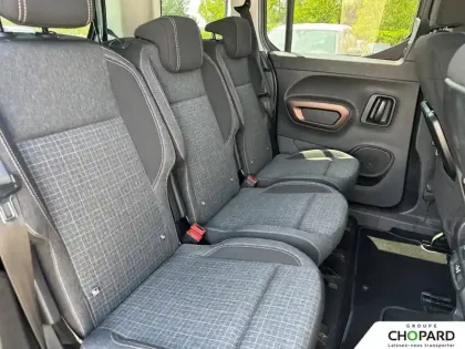 Photo 81 Peugeot Rifter  Standard PureTech 130 S&S EAT8 5pl