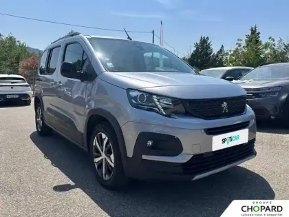Photo 71 Peugeot Rifter  Standard PureTech 130 S&S EAT8 5pl