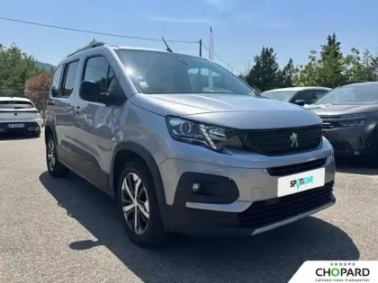 Photo 30 Peugeot Rifter  Standard PureTech 130 S&S EAT8 5pl