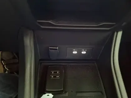 Photo 37 Renault Captur  TCe 90 ch