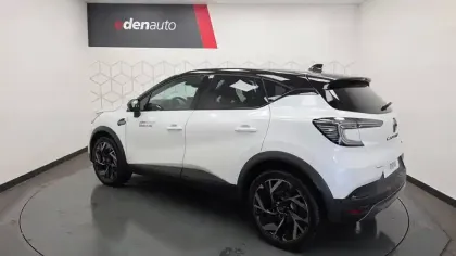 Photo 46 Renault Captur  E-Tech full hybrid 160 ch