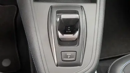 Photo 40 Renault Captur  E-Tech full hybrid 160 ch