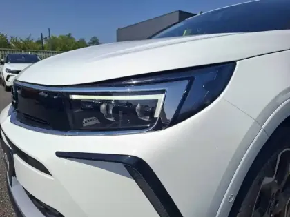 Photo 19 Opel Grandland  Hybrid 225 ch BVA8
