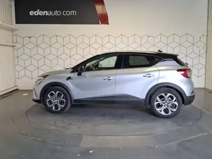Photo 38 Renault Captur  E-Tech full hybrid 145