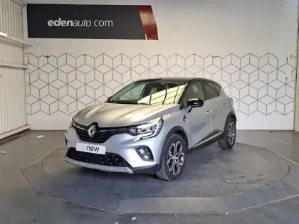 Photo 39 Renault Captur  E-Tech full hybrid 145
