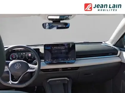 Photo 17 Volkswagen T-roc  1.5 eTSI EVO2 Hybrid 116 ch DSG7