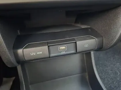 Photo 13 Kia Niro e- Electrique 204 ch