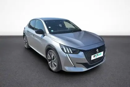 Photo 7 Peugeot 208  Electrique 50 kWh 136ch