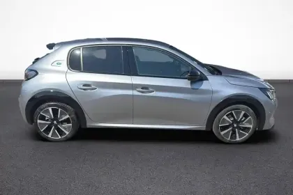 Photo 6 Peugeot 208  Electrique 50 kWh 136ch