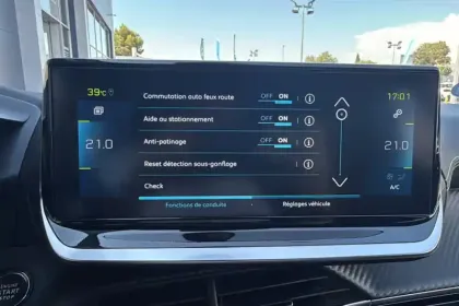 Photo 20 Peugeot 208  Electrique 50 kWh 136ch