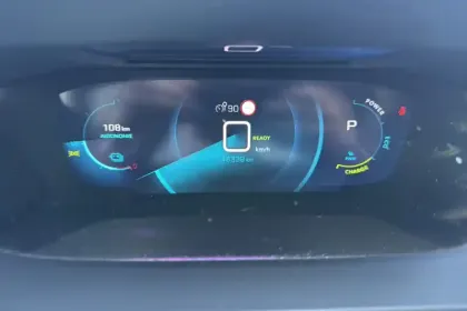 Photo 18 Peugeot 208  Electrique 50 kWh 136ch