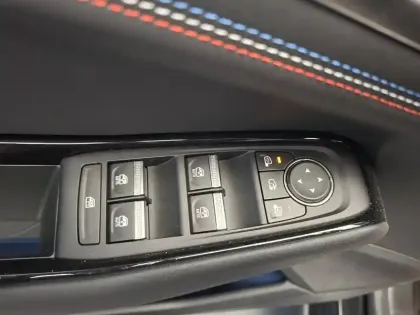 Photo 17 Renault Rafale  E-Tech full hybrid 200 ch