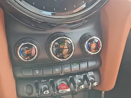 Photo 16 Mini Mini Hatch 3 Portes Cooper 136 ch DKG7