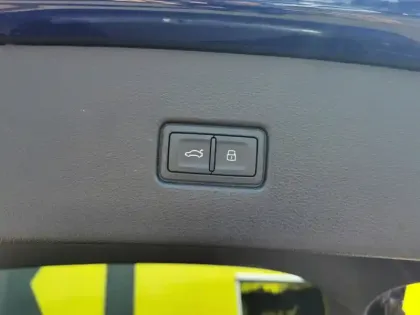 Photo 9 Audi Q5 40 TDI quattro S line 204 ch S