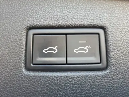 Photo 10 Volkswagen Tiguan Carat BMT