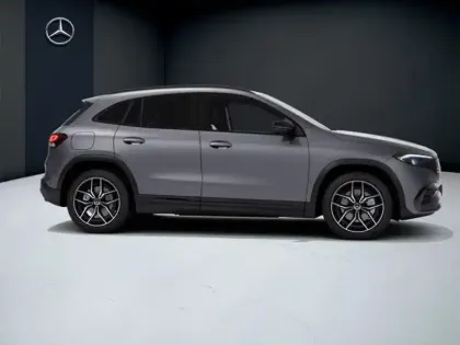 Photo 16 Mercedes EQA 250+ AMG Line