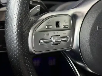 Photo 13 Mercedes Classe A A 250 e  Berline Compacte