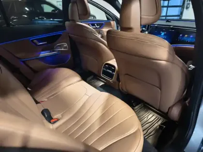 Photo 16 Mercedes Classe E  300 de Hybrid EQ AMG 