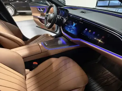 Photo 14 Mercedes Classe E  300 de Hybrid EQ AMG 