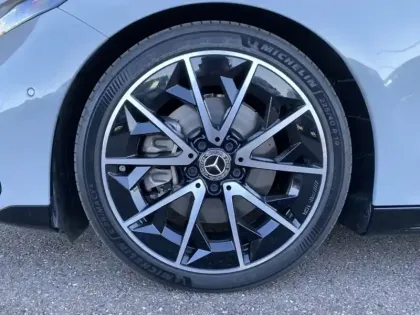 Photo 8 Mercedes CLA 220 4MATIC AMG Line