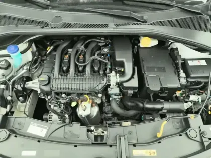 Photo 6 Citroën C3  PureTech 83 S&S BVM5 Feel Pack