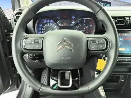 Photo 18 Citroën C3 Aircross  PureTech 110 S&S BVM6 C-Series