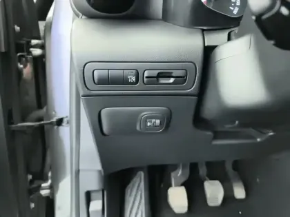 Photo 16 Citroën C3 Aircross  PureTech 110 S&S BVM6 C-Series
