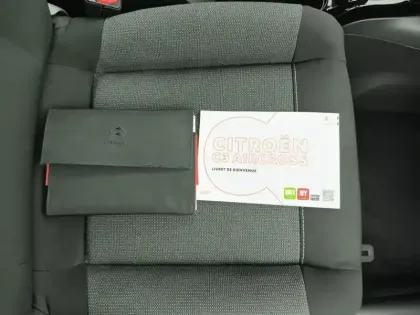 Photo 15 Citroën C3 Aircross  PureTech 110 S&S BVM6 C-Series