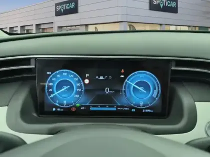 Photo 20 Hyundai Tucson  1.6 T-GDI 265 HTRAC Plug-in BVA6 Creative