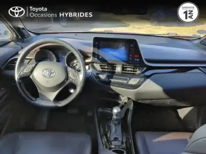 Photo 7 Toyota C-HR  122h Distinctive 2WD E-CVT