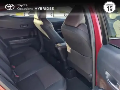 Photo 6 Toyota C-HR  122h Distinctive 2WD E-CVT