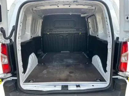 Photo 5 Opel Combo  Cargo M 950kg BlueHDi 130ch S&S