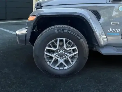 Photo 10 Jeep Wrangler  Unlimited 2.0 T 380ch 4xe Overland Command-Trac MY23