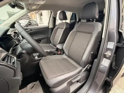 Photo 8 Volkswagen T-cross  1.0 TSI 110ch Style