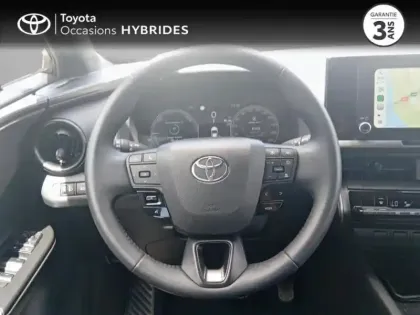 Photo 8 Toyota C-HR  1.8 Hybride 140ch Dynamic NG23