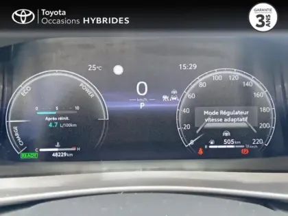 Photo 13 Toyota C-HR  1.8 Hybride 140ch Dynamic NG23