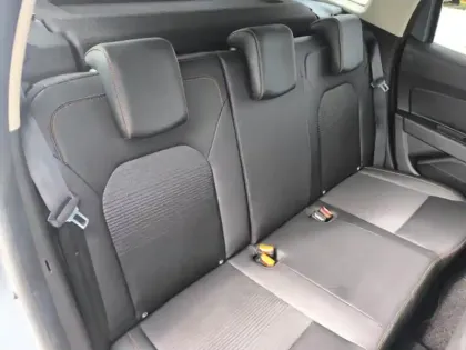 Photo 11 Dacia Duster  1.3 TCe 150ch FAP Extreme 4x2 EDC
