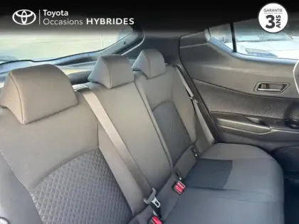 Photo 6 Toyota C-HR  1.8 Hybride 122ch Dynamic E-CVT