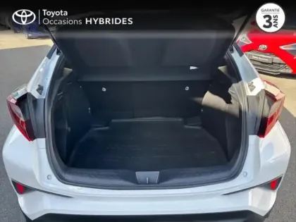 Photo 9 Toyota C-HR  1.8 Hybride 122ch Dynamic E-CVT